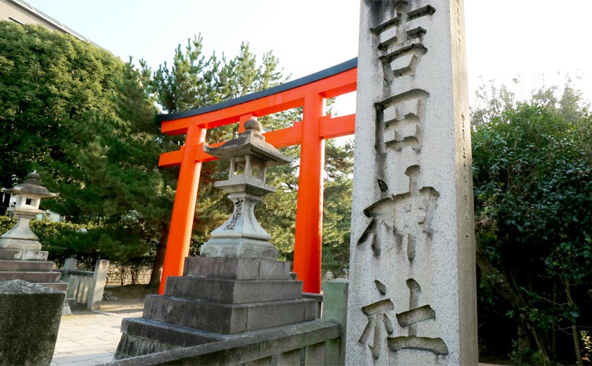 吉田神社