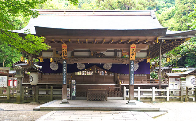 大阪 枚岡神社