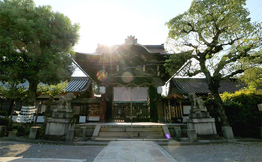 六孫王神社