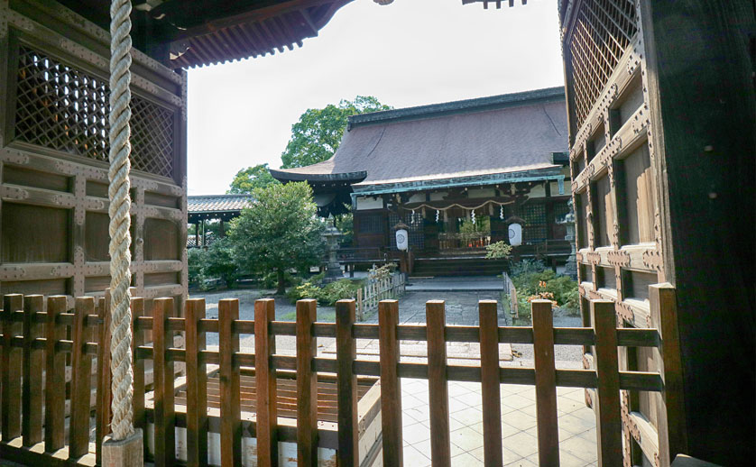 六孫王神社