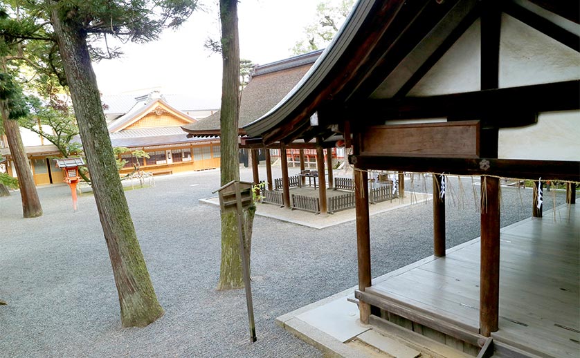 吉田神社