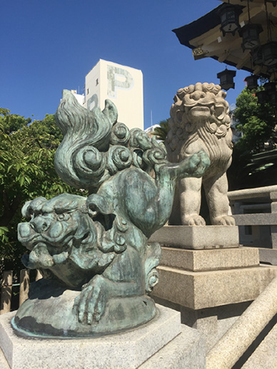 難波八阪神社